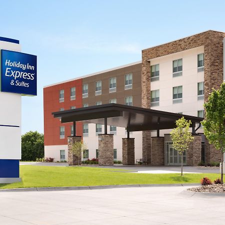 Holiday Inn Express & Suites Clear Spring, An Ihg Hotel Exterior foto