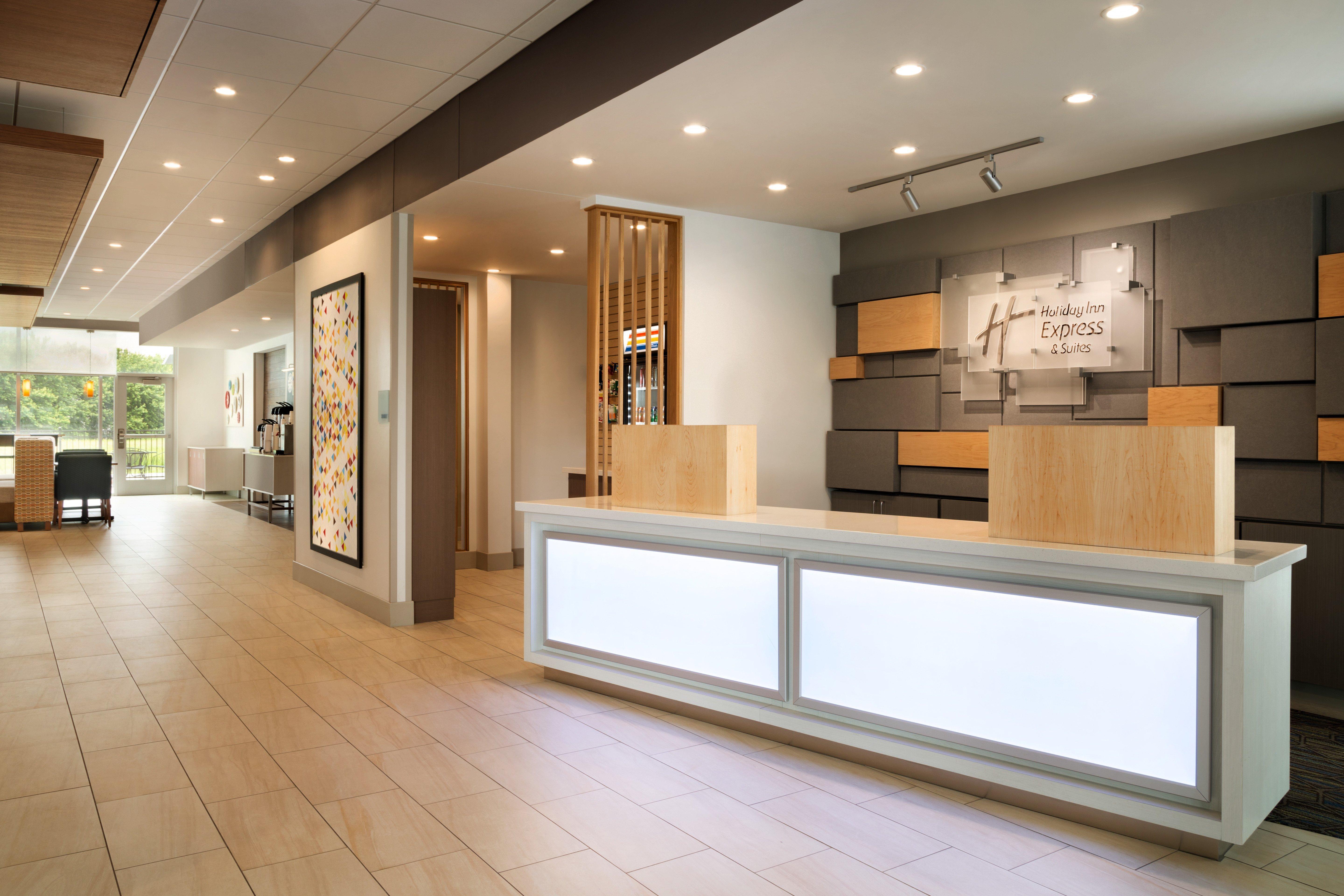 Holiday Inn Express & Suites Clear Spring By Ihg Exterior foto