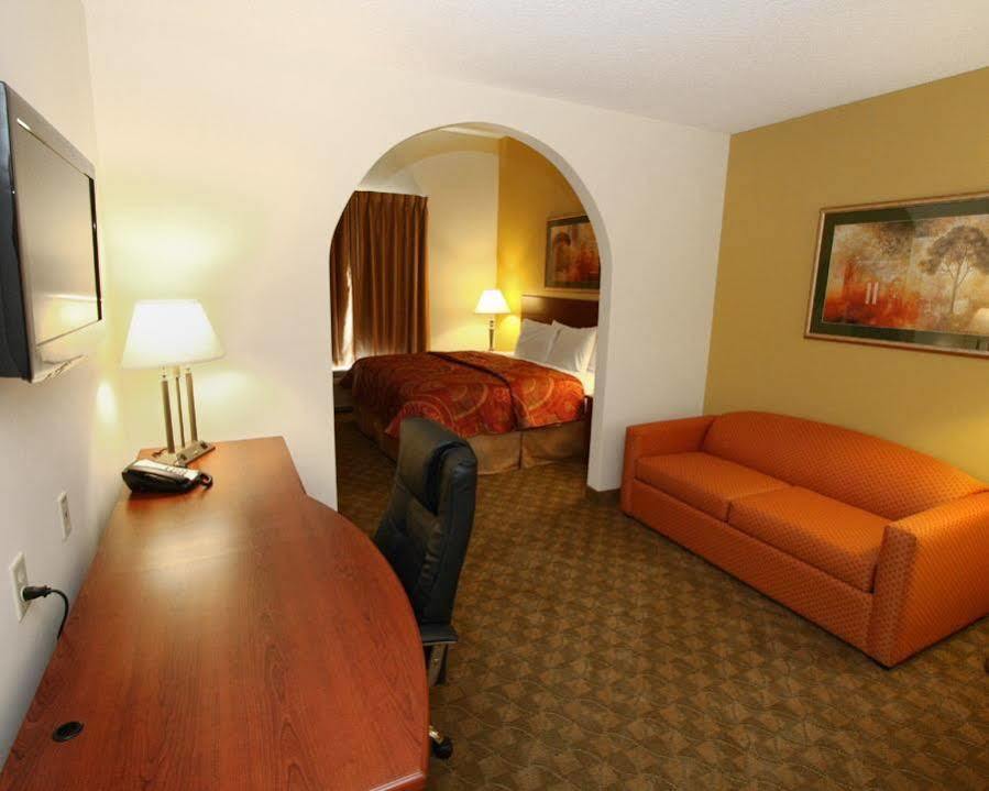 Holiday Inn Express & Suites Clear Spring By Ihg Exterior foto